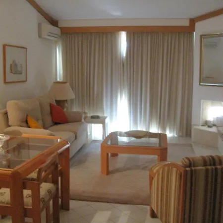 V200- 1 Bed By Shirley Dunne- Victory Village Apartamento *